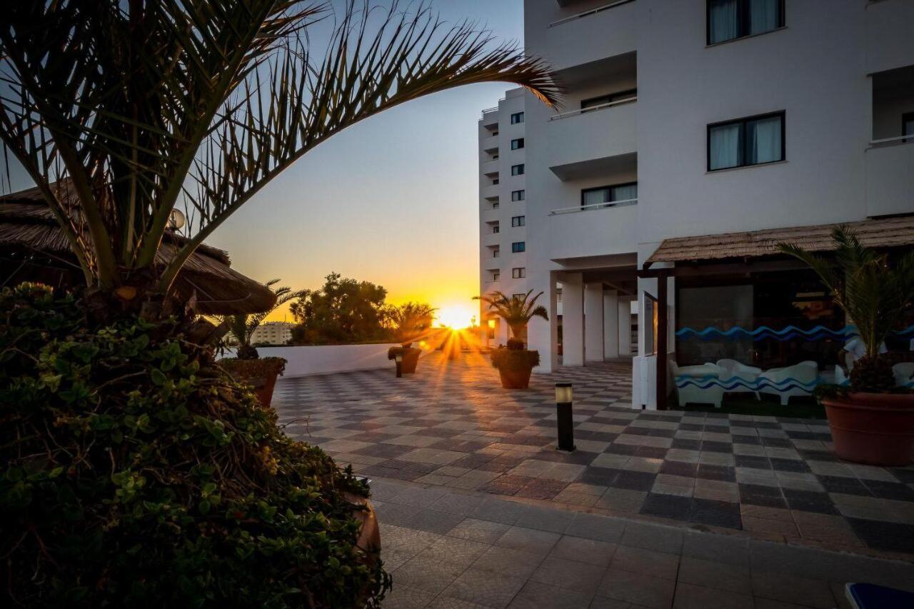Hopstays- Olympics * Albufeira